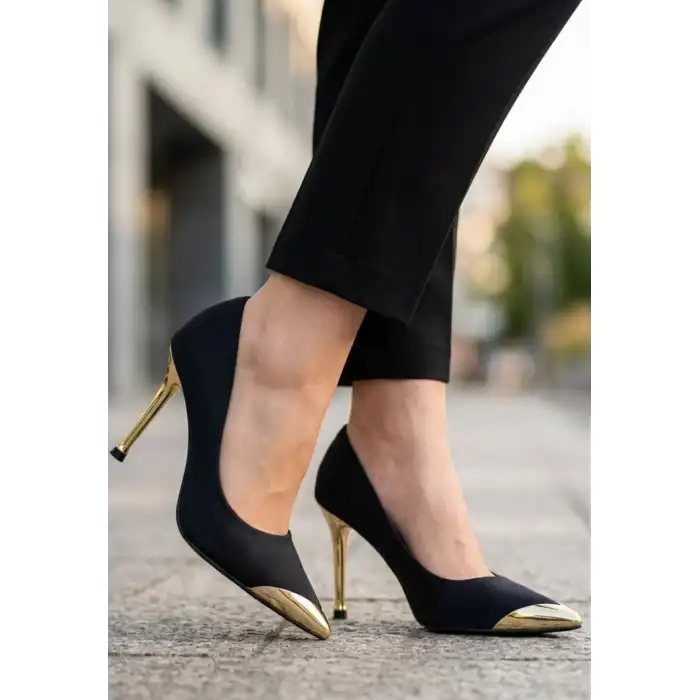 Norji Siyah Saten Stiletto Ayakkabı
