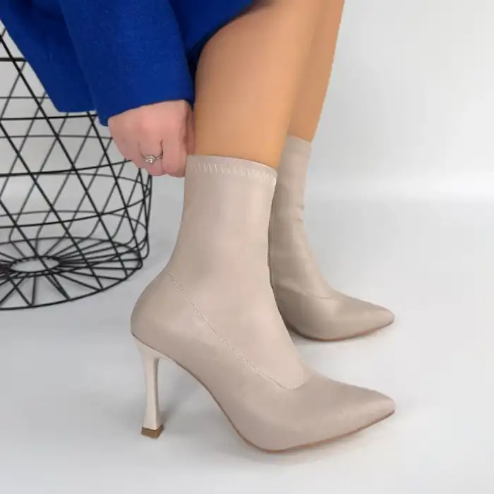 ORJEN BEJ CİLT STREÇ TOPUKLU BOT