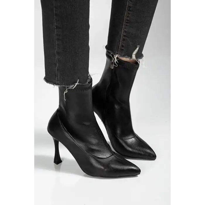 ORJEN SİYAH CİLT STREÇ TOPUKLU BOT