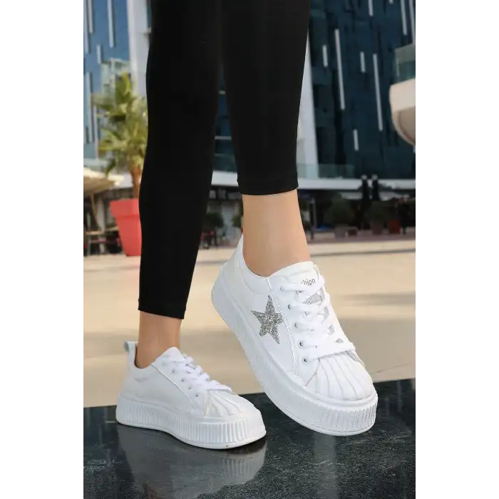 PİATA BEYAZ CİLT BAĞCIKLI SPOR AYAKKABI