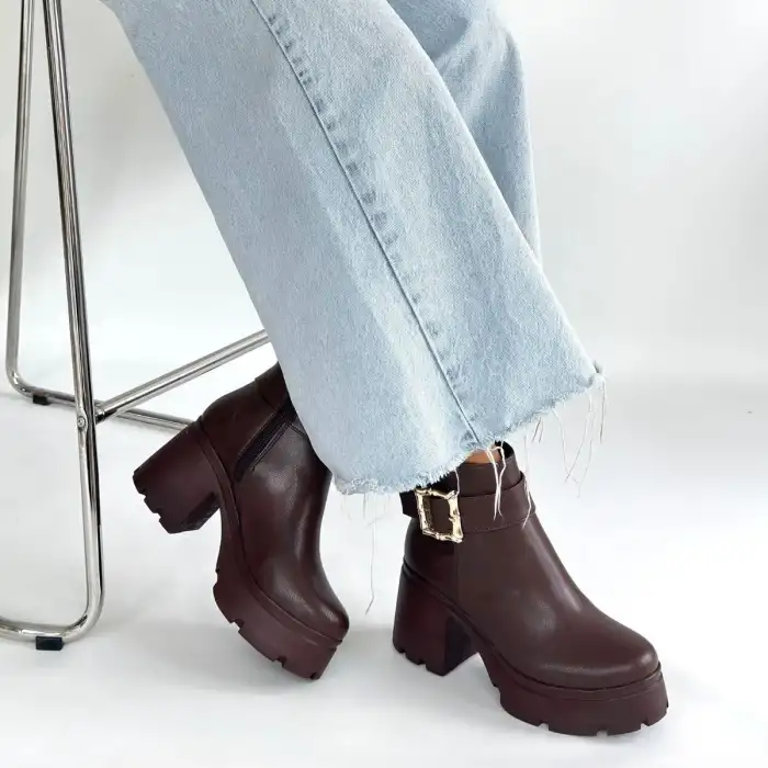 PİNMA KAHVERENGİ CİLT TOPUKLU BOT