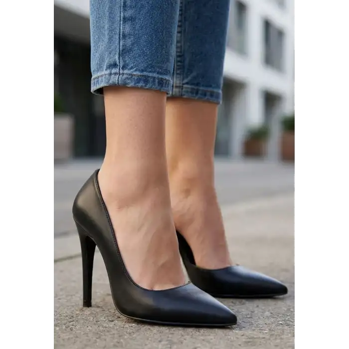 Pley Siyah Cilt Stiletto Ayakkabı