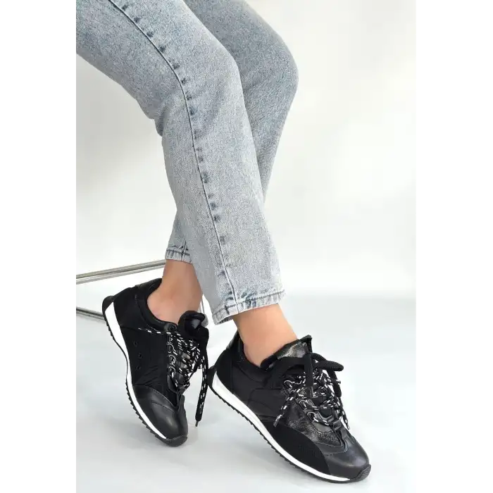 RANU SİYAH CİLT PARAŞÜT DETAYLI BAĞCIKLI SPOR AYAKKABI