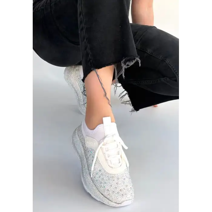 RİMAY BEYAZ CİLT BONCUK İŞLEMELİ SPOR AYAKKABI