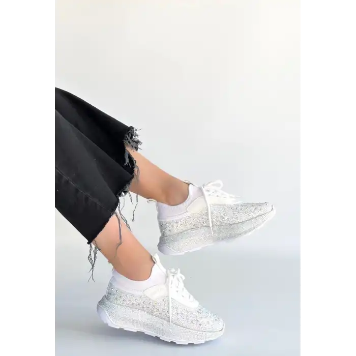 RİMAY BEYAZ CİLT BONCUK İŞLEMELİ SPOR AYAKKABI