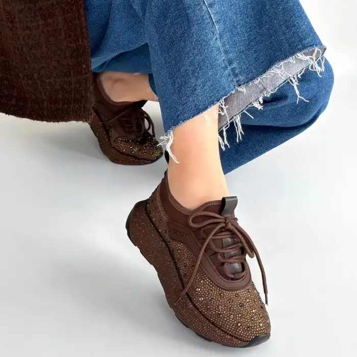 RİMAY KAHVERENGİ CİLT BONCUK İŞLEMELİ SPOR AYAKKABI