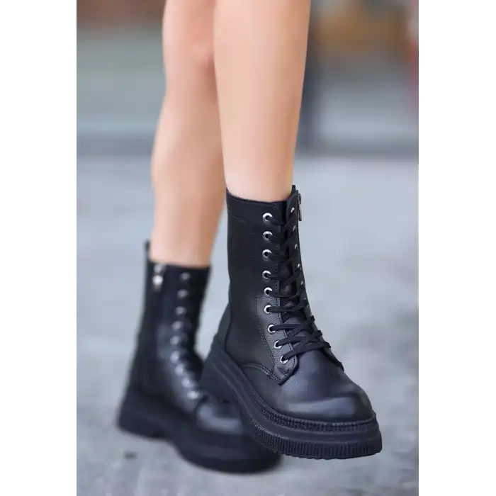 ROXAN SİYAH CİLT BAĞCIKLI BOT