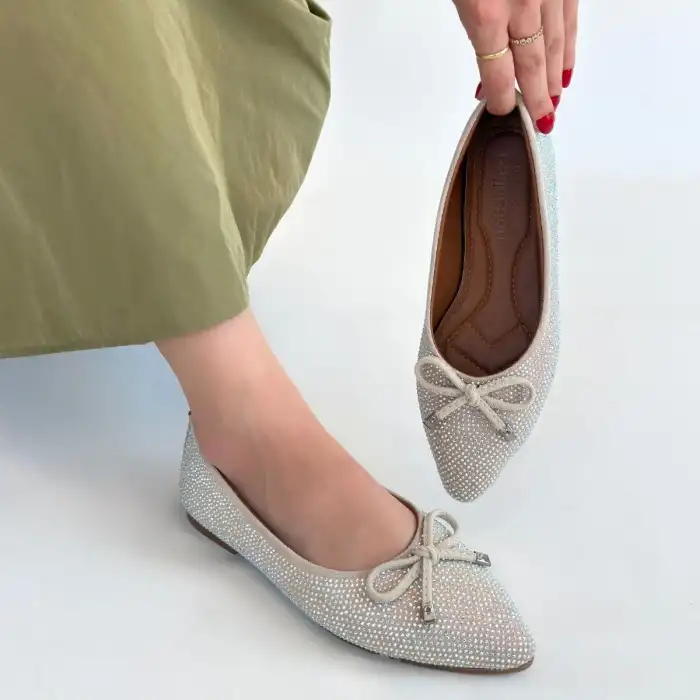 SARRA BEJ SATEN İŞLEMELİ BABET AYAKKABI