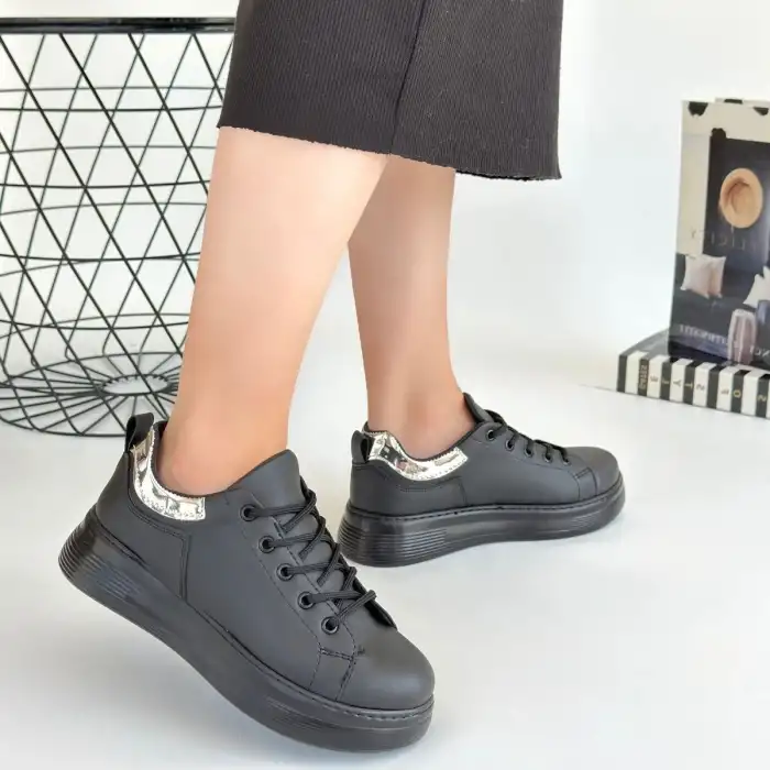 SOFİO SİYAH CİLT BAĞCIKLI SPOR AYAKKABI