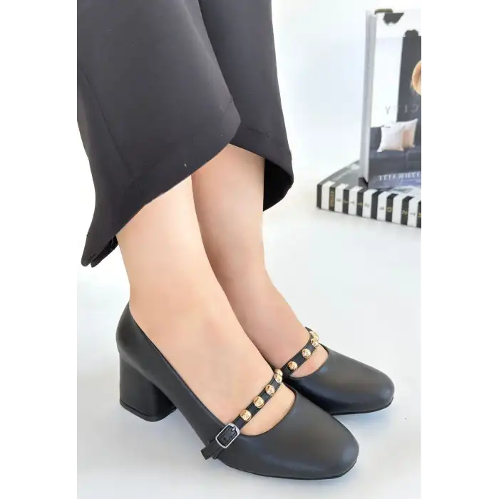 TİNO SİYAH CİLT TOPUKLU AYAKKABI