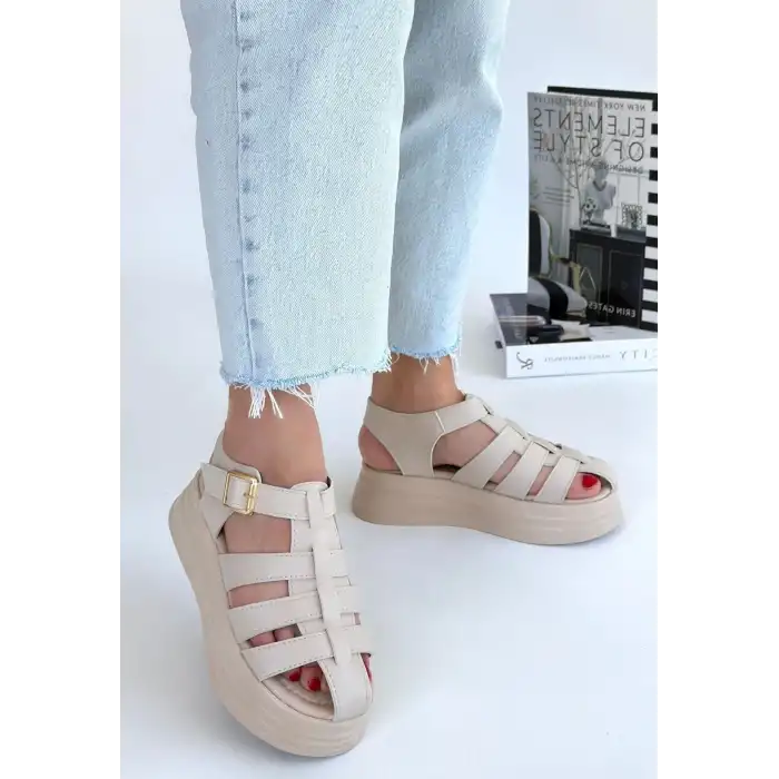 TOTEN BEJ CİLT KEMERLİ SANDALET