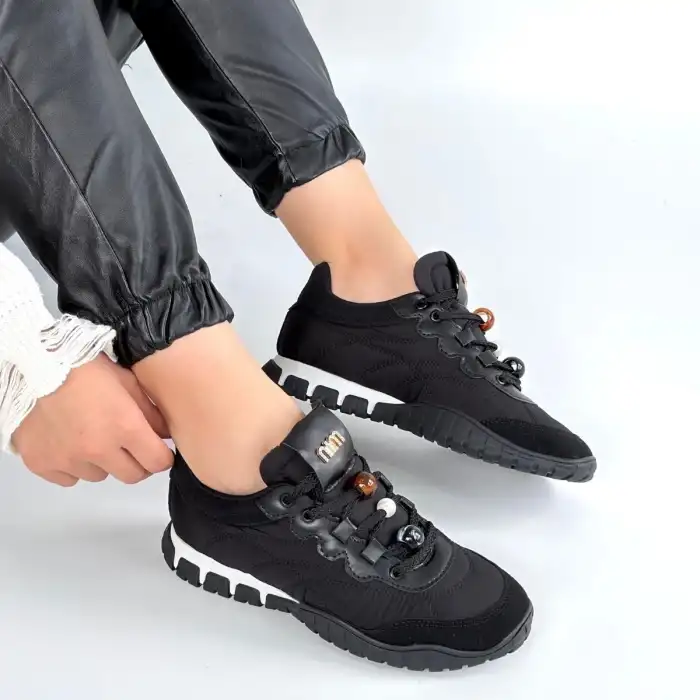 TUES SİYAH NUBUK BAĞCIKLI SPOR AYAKKABI