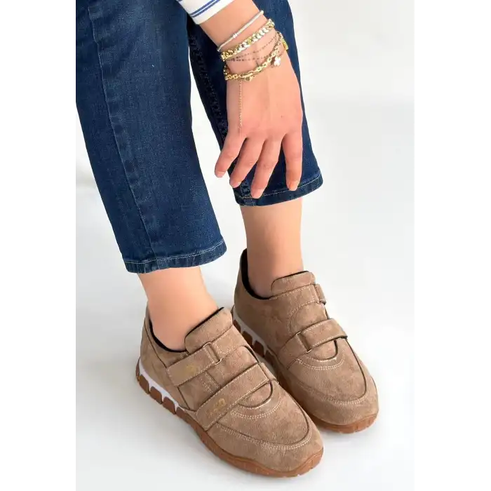 TUNGA BEJ SÜET CIRT CIRTLI SPOR AYAKKABI