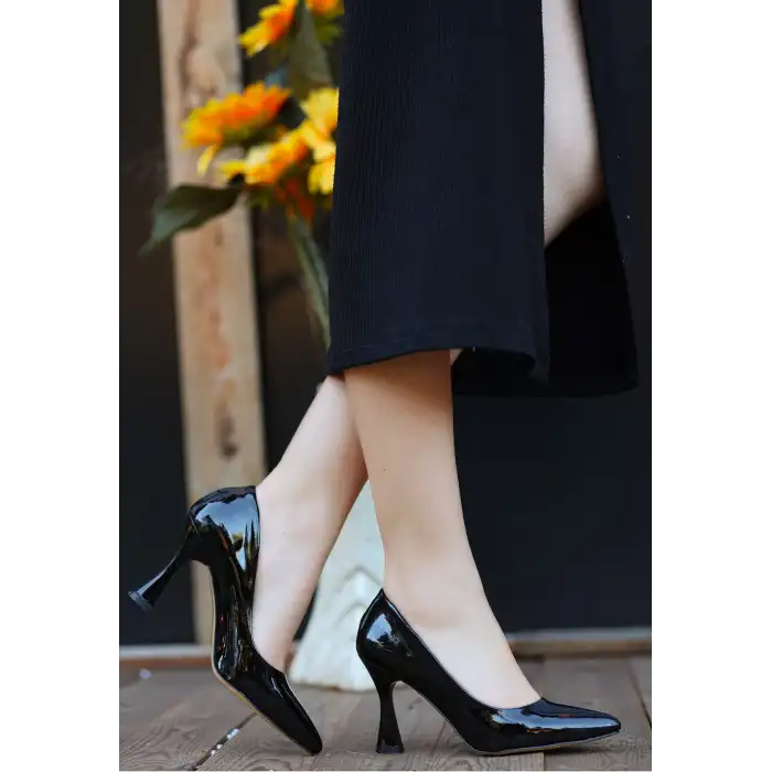 ULBA SİYAH RUGAN STİLETTO AYAKKABI