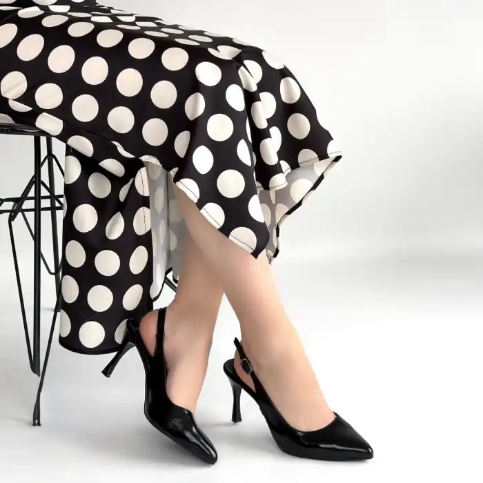 USTER SİYAH RUGAN TOPUKLU AYAKKABI