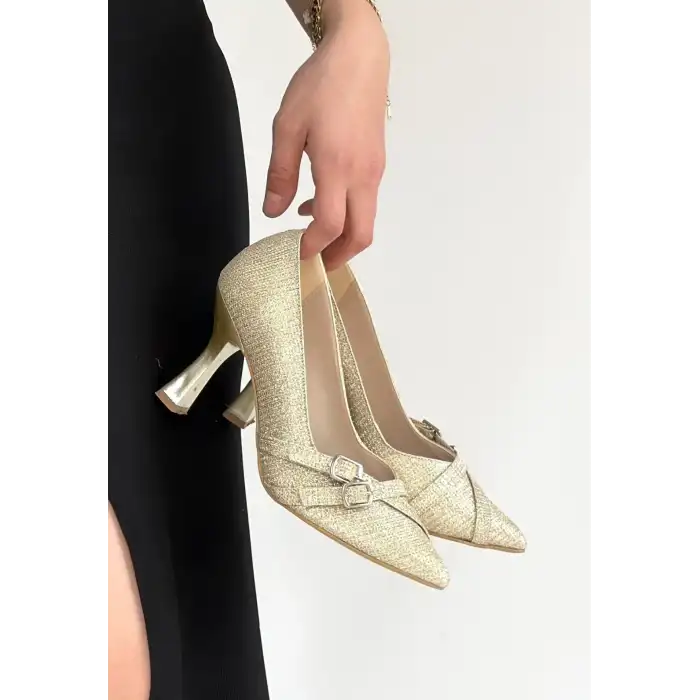 WENDA GOLD SİMLİ CİLT TOPUKLU AYAKKABI