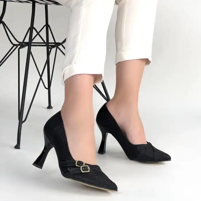 WENDA SİYAH SİMLİ CİLT TOPUKLU AYAKKABI