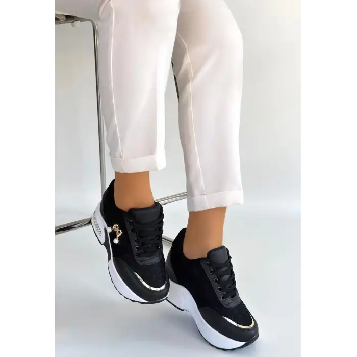 WODY SİYAH CİLT SİMLİ BAĞCIKLI SPOR AYAKKABI