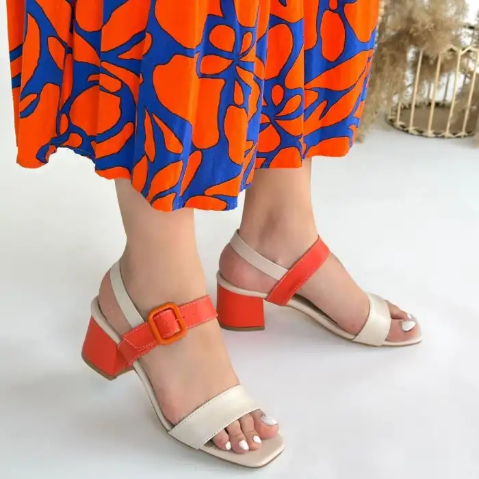 YEAR BEJ CİLT TURUNCU DETAYLI TURUNCU TOPUKLU TOPUKLU AYAKKABI