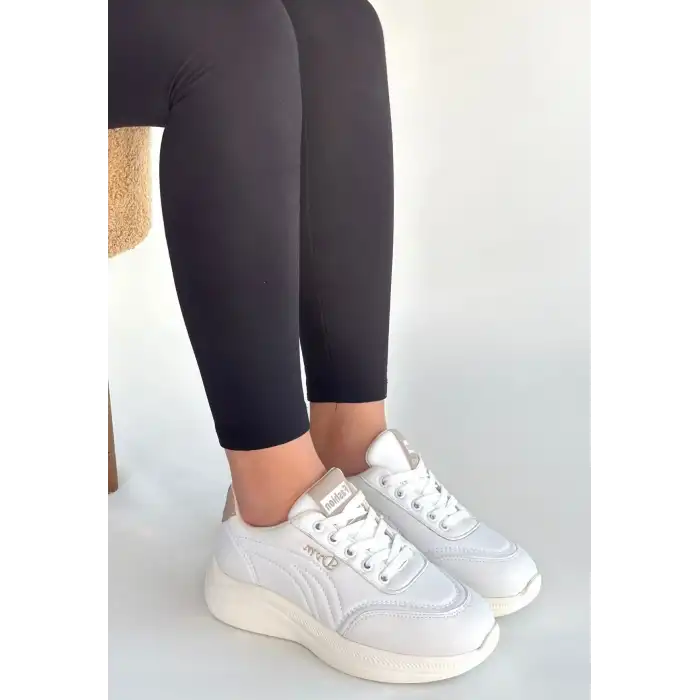 YEJJA BEYAZ CİLT BAĞCIKLI SPOR AYAKKABI