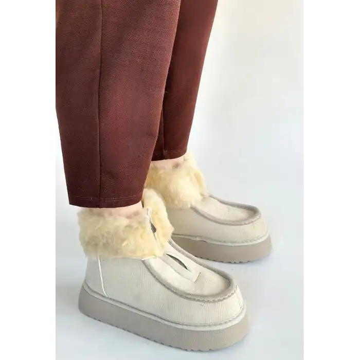 ZİNYA BEJ SÜET BOT