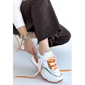 ALEH BEYAZ CİLT TURUNCU DETAYLI ÇİFT BAĞCIKLI SPOR AYAKKABI