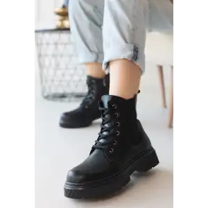 DAUM SİYAH CİLT BAĞCIKLI BOT