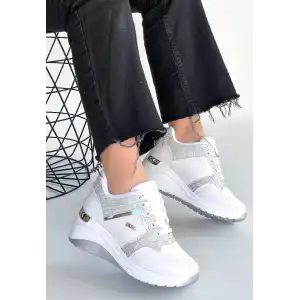 GEJA BEYAZ CİLT BAĞCIKLI SPOR AYAKKABI