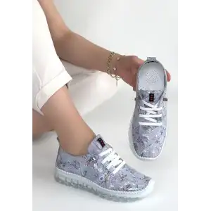 KİNTE LİLA DESENLİ DERİ BAĞCIKLI SPOR AYAKKABI