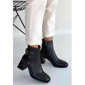 KANDA SİYAH CİLT TOPUKLU BOT