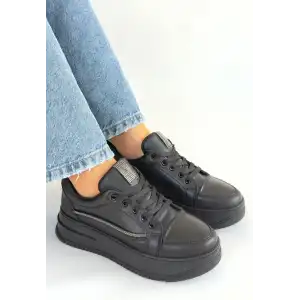 NATTE SİYAH CİLT BAĞCIKLI SPOR AYAKKABI