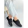 FİNNA SİYAH CİLT BAĞCIKLI SPOR AYAKKABI