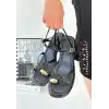 NORDİ SİYAH CİLT KEMERLİ SANDALET