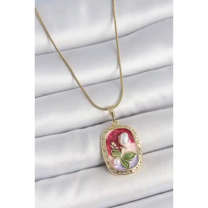 316L Çelik Gold Renk Zincir Mix Renk İncili Çiçek İşlemeli Portre Model Kadın Kolye