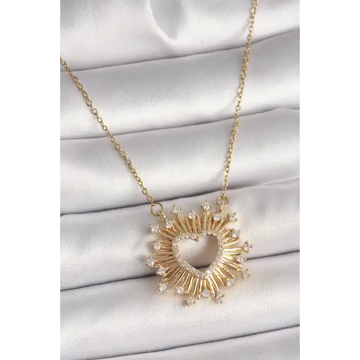 316L Çelik Gold Renk Zirkon Taşlı Kalp Model Kadın Kolye