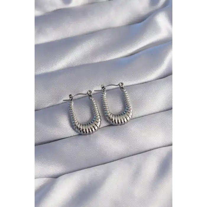 316L Çelik Gümüş Renk Dikdörtgen Tasarımlı Tırtıklı Küpe