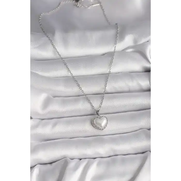 316L Çelik Gümüş Renk Zincir 3D İnci Kalp Model Kadın Kolye