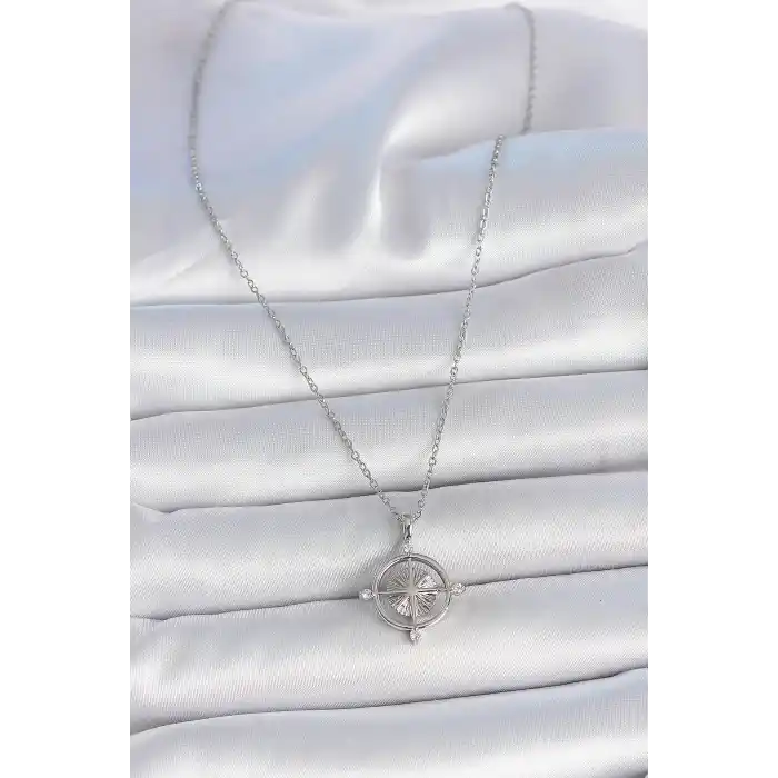 316L Çelik Gümüş Renk Zincir Zirkon Taşlı Pusula Model Kadın Kolye