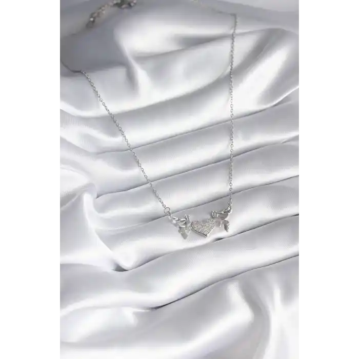 316L Çelik Gümüş Renk Zirkon Taşlı Kanat Kalp Model Kadın Kolye