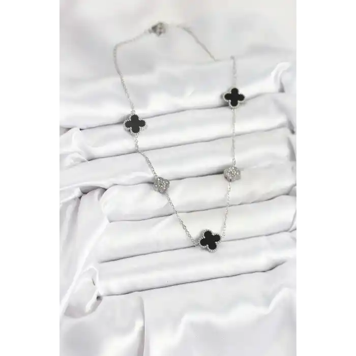 316L Çelik Zincir Gümüş Renk Siyah ve Zirkon Taşlı Yonca Kadın Kolye