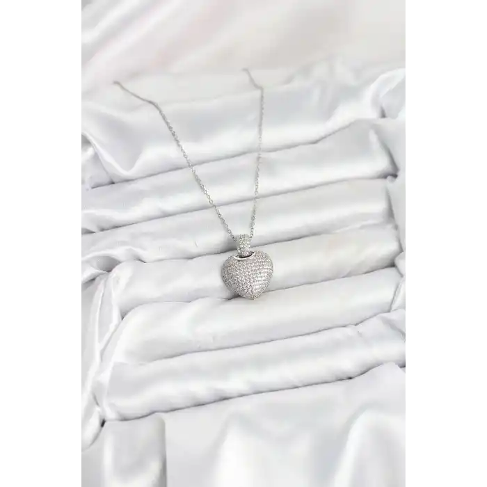 316L Çelik Zincir Gümüş Renk Zirkon Taşlı Kalpli Kadın Kolye