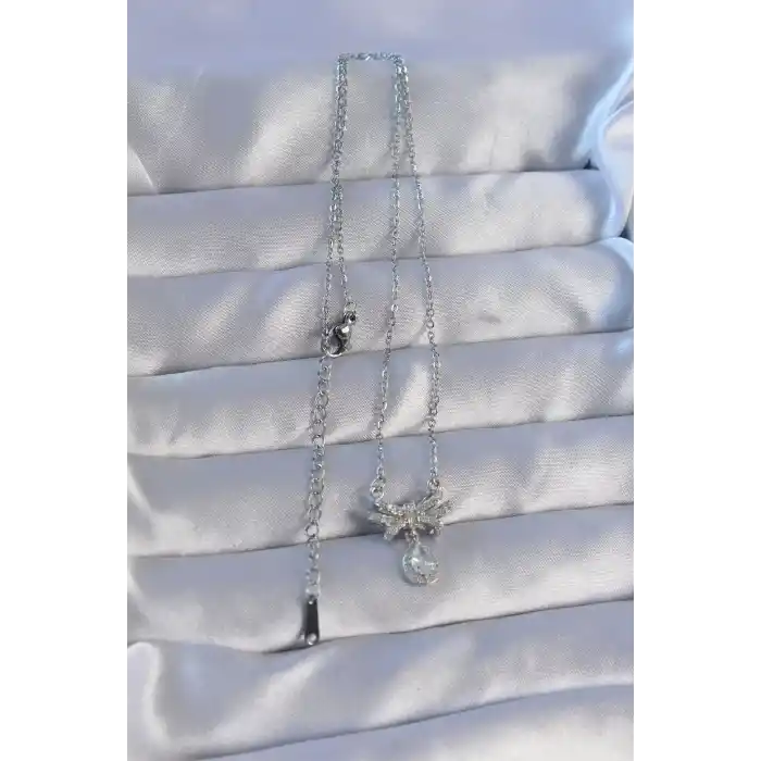 316L Çelik Zincirli Gümüş Renk Zirkon Taşlı Damla Detay Fiyonk Model Kolye