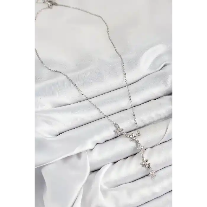 316L Çelik Zirkon Taşlı Çiçek Model Gümüş Renk Kadın Kolye