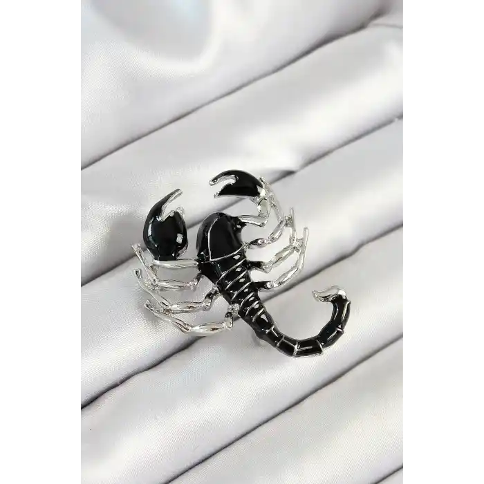 3D Siyah Akrep Figürlü Gümüş Renk Kadın Broş