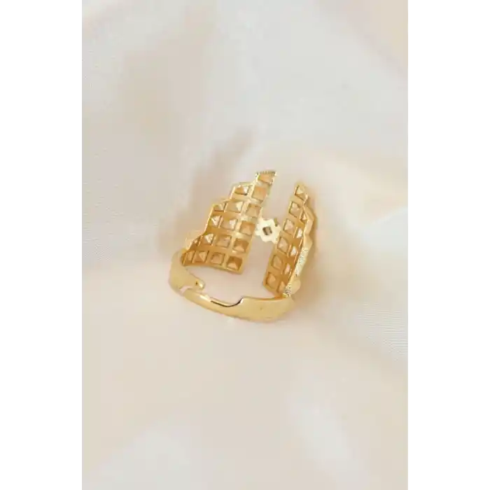 Ayarlamalı Gold Renk Metal Zirkon Taşlı Piramit Yüzük