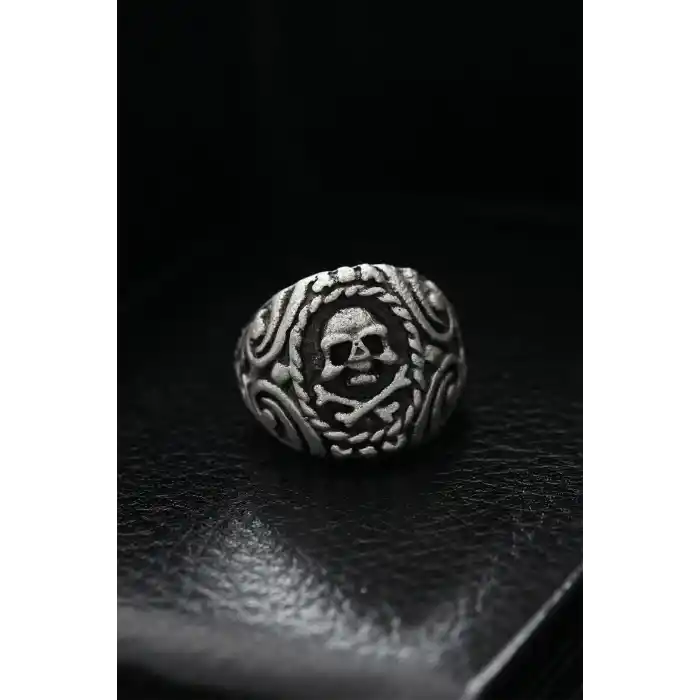 Ayarlanabilir Desenli Kurukafa Model Erkek Yüzük