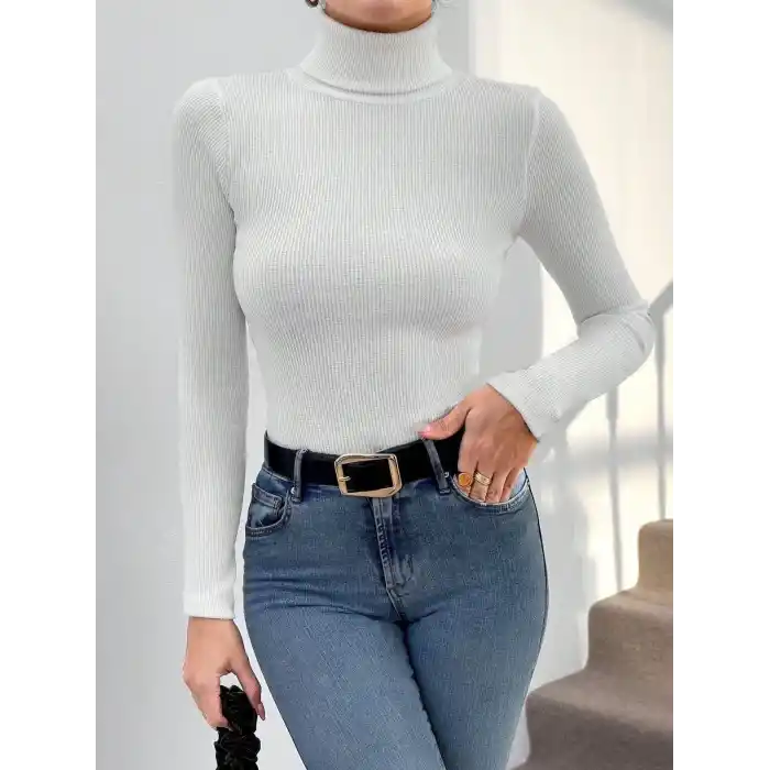 Balıkçı yaka dar kesim kaşkorse kazak beyaz