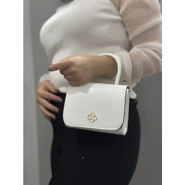 Beyaz cilt krash çanta