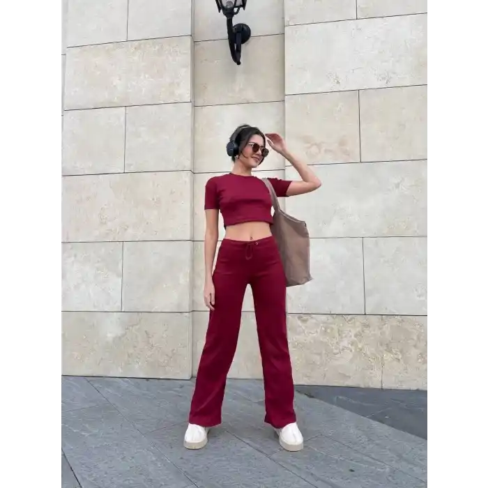 Bol paça pantolonlu alt üst takım