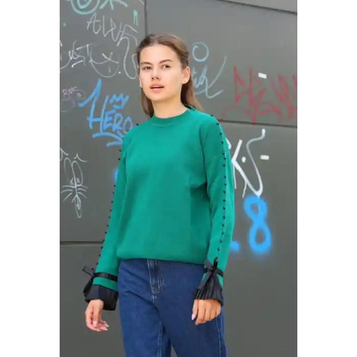 Boncuklu bile detaylı kazak petrol yeşili